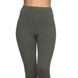 Last Pair Size Small! Deep Discount!